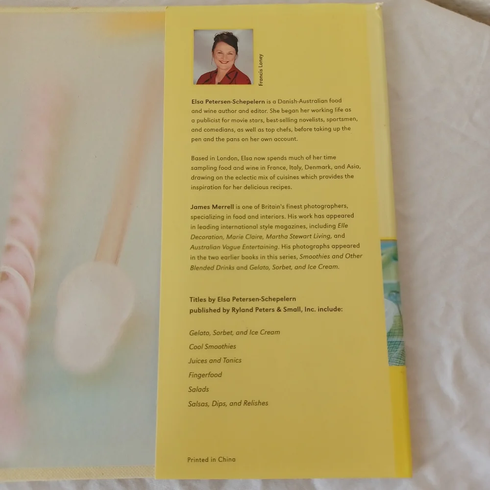 Coolers & Summer Cocktails Recipe Book, Vintage 2003